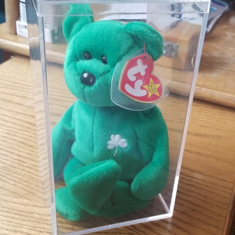 "Erin" beanie baby